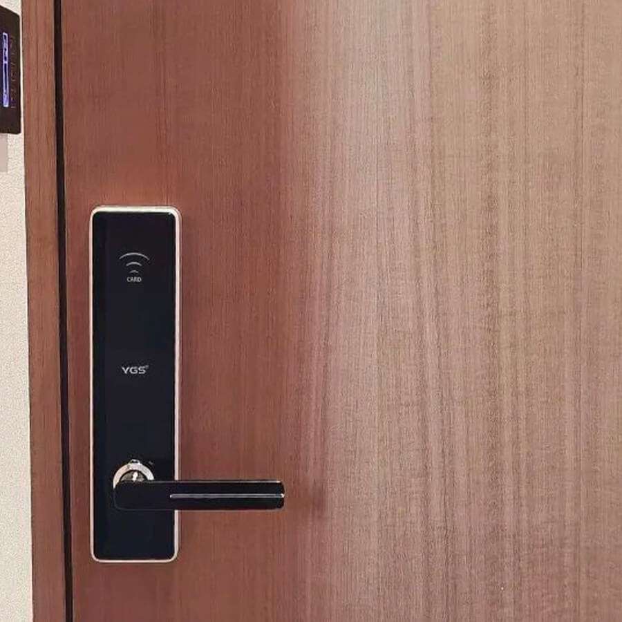 hotel lock case 4